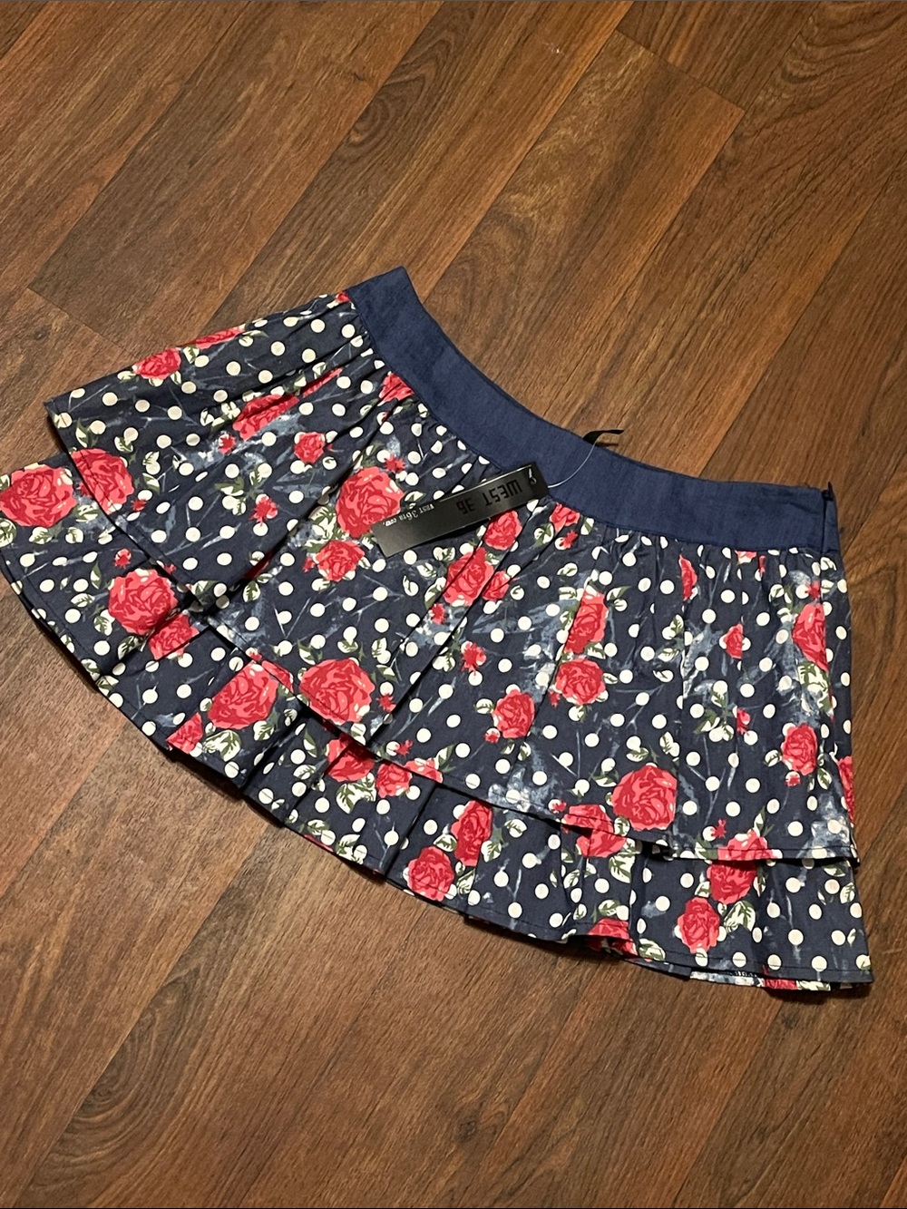 NWT West 36th Street Polka Dot Floral Mini Ruffle Skirt Size Medium